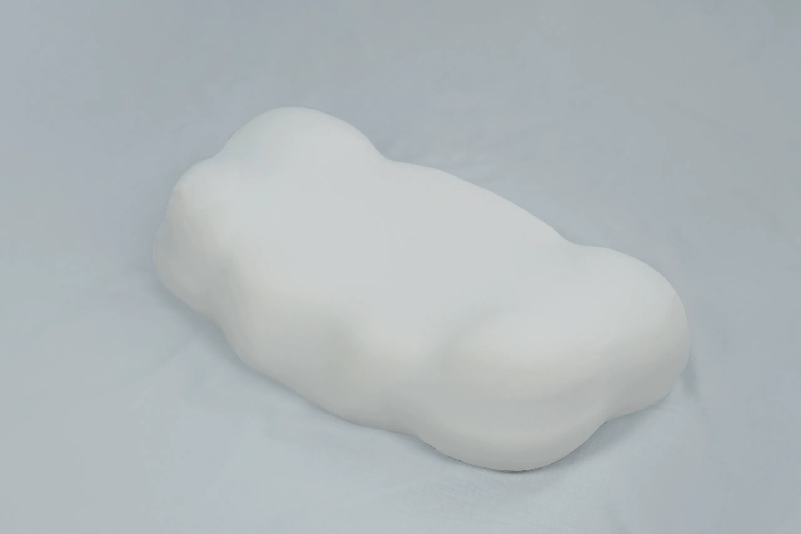 ergonomic-shape-pillow-model-view