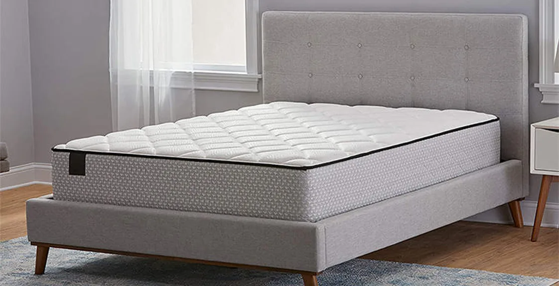 White hybrid cooling mattress in the bedroom