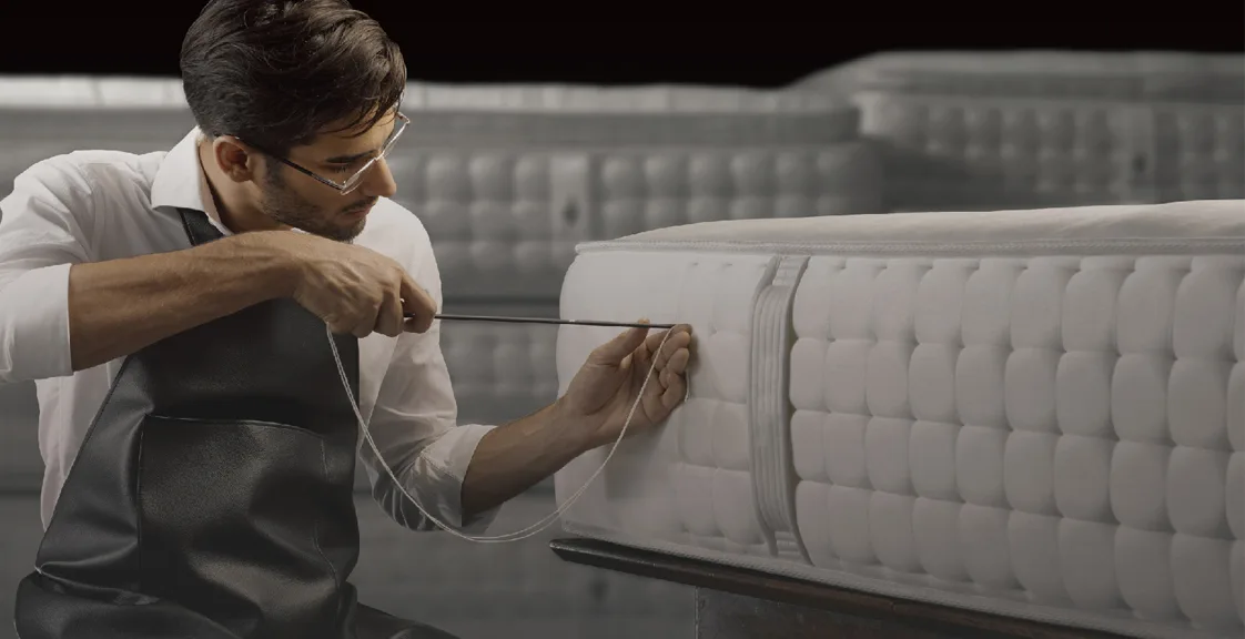 Mattress edge stitching and quality inspection for B2B manufacturing