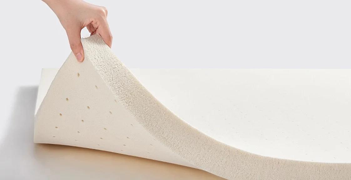Testing foam flexibility and comfort for bulk mattress selection